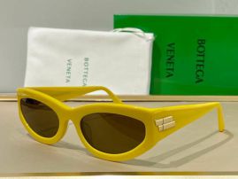 Picture of Bottega Veneta Sunglasses _SKUfw41110393fw